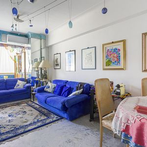Property in Carre d'Or