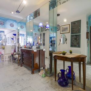 Property in Carre d'Or