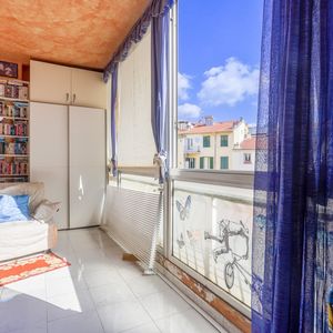 Property in Carre d'Or