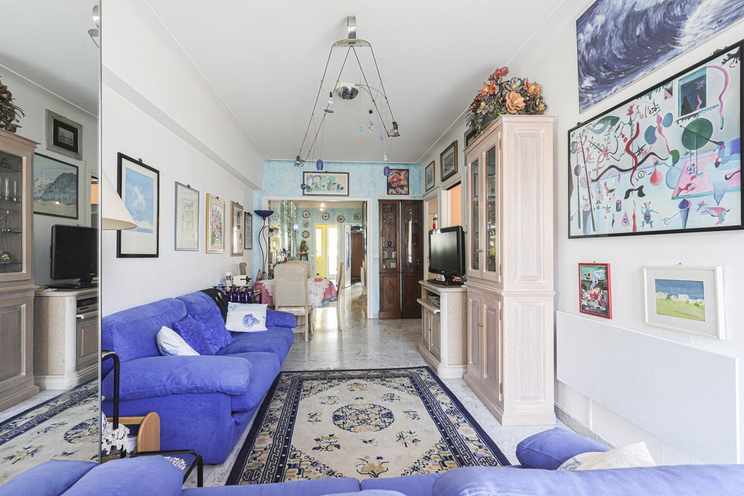 Property photo in Carre d'Or