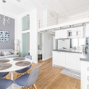 Property in Carre d'Or