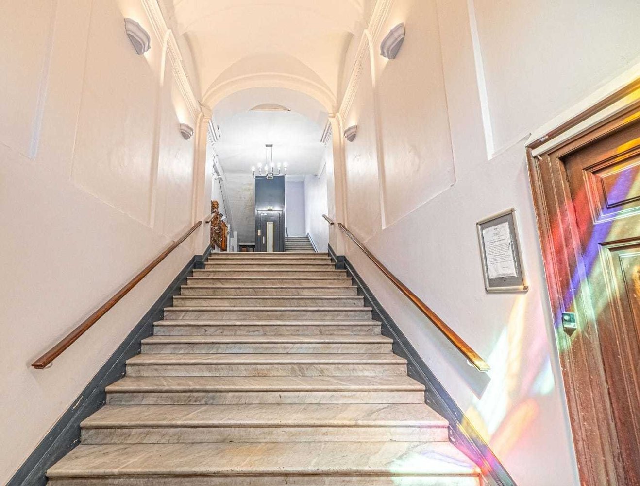 Property photo in Carre d'Or