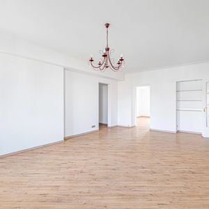 Property in Carre d'Or