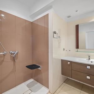 Property in Carre d'Or