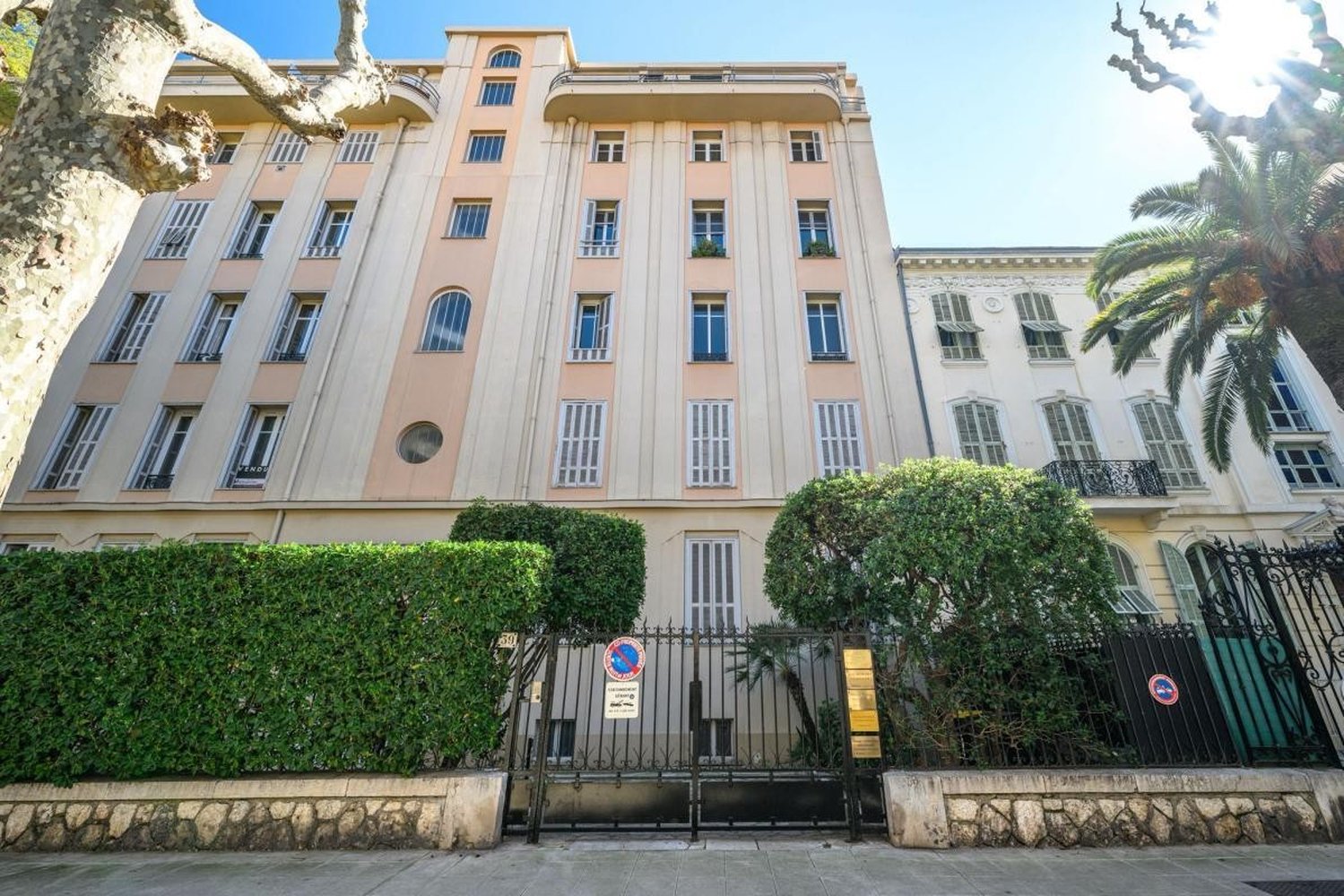 Property photo in Carre d'Or