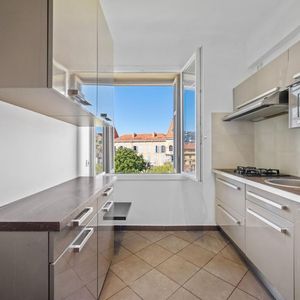 Property in Carre d'Or