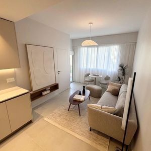 Property in Carre d'Or