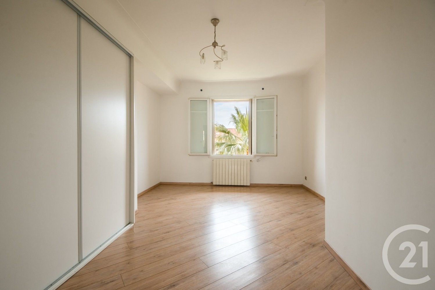 Property photo in Carre d'Or