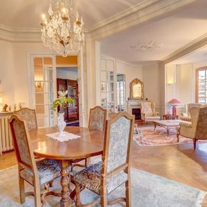 Property in Musicians Quarter