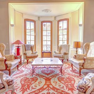 Property in Musicians Quarter