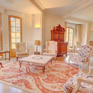 Property in Musicians Quarter