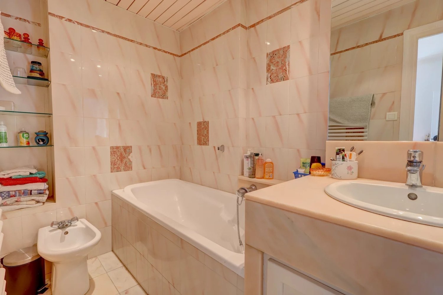 Property photo in Musicians Quarter