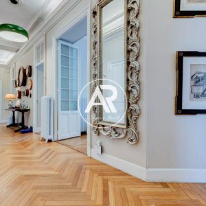 Property in Musicians Quarter