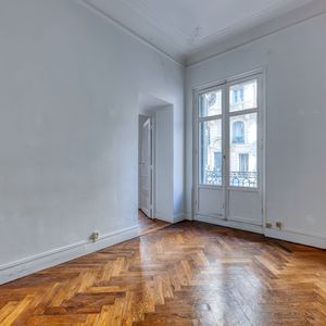 Property in Musicians Quarter