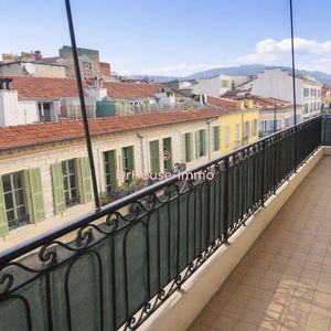 Property in Musicians Quarter