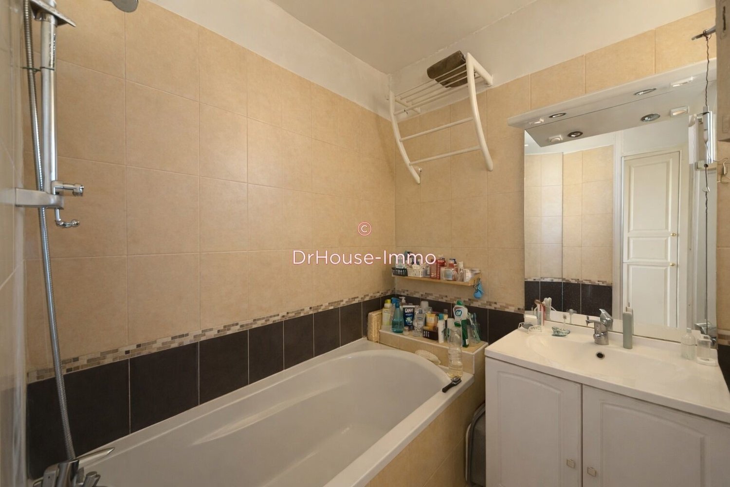 Property photo in Musicians Quarter