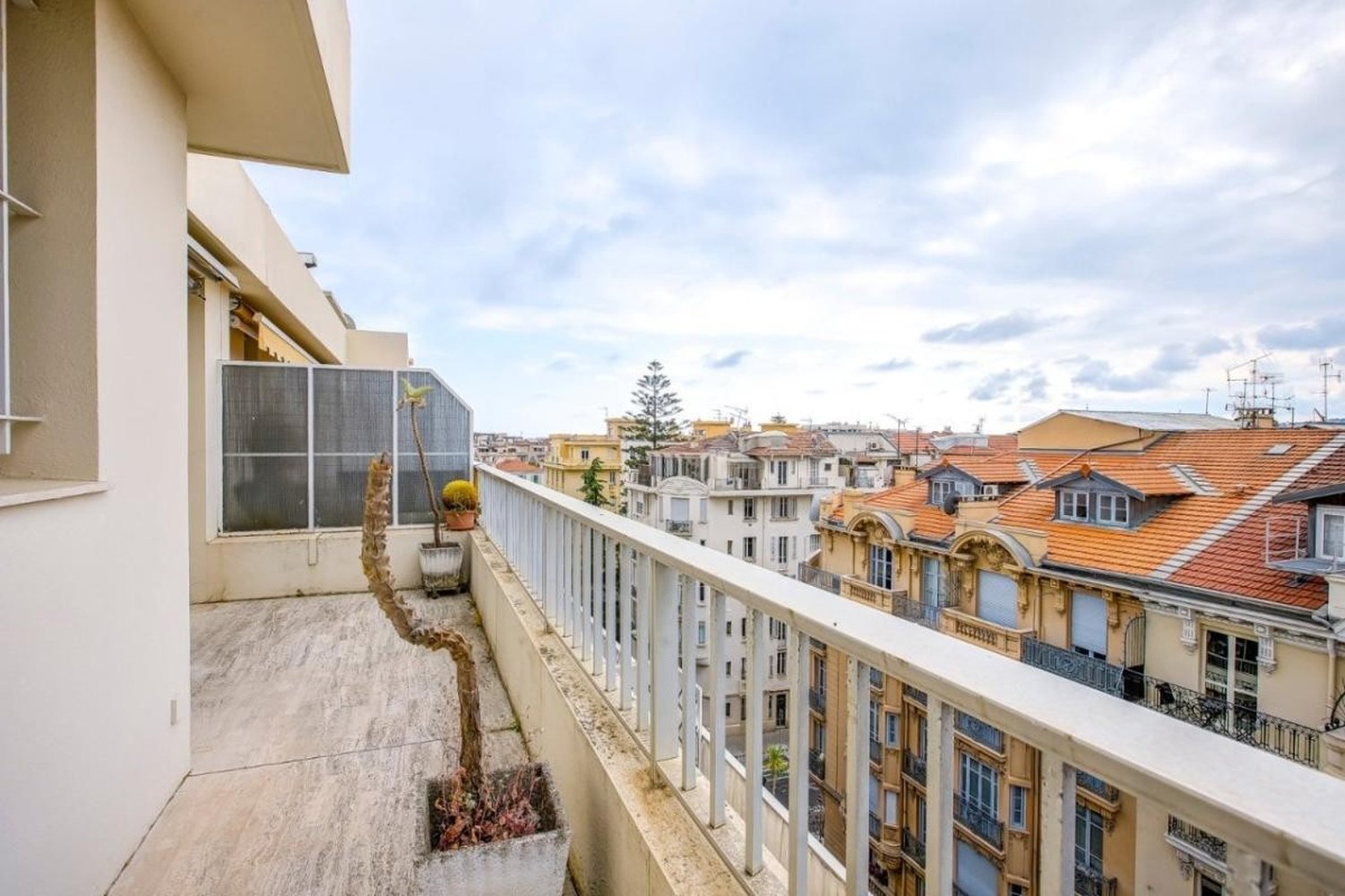 Property photo in Musicians Quarter