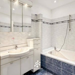 Property in Musicians Quarter