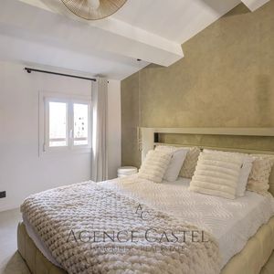 Property in Old Town