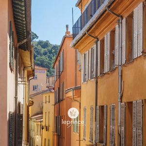 Property in Old Town