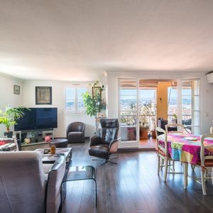 Property in Old Town