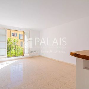 Property in Old Town