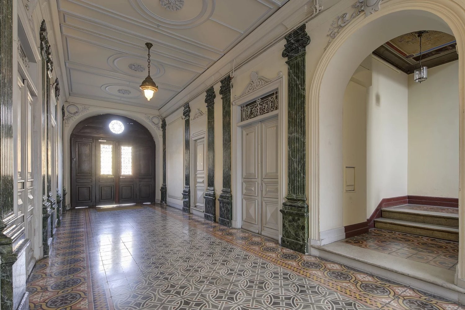 Property photo in Port