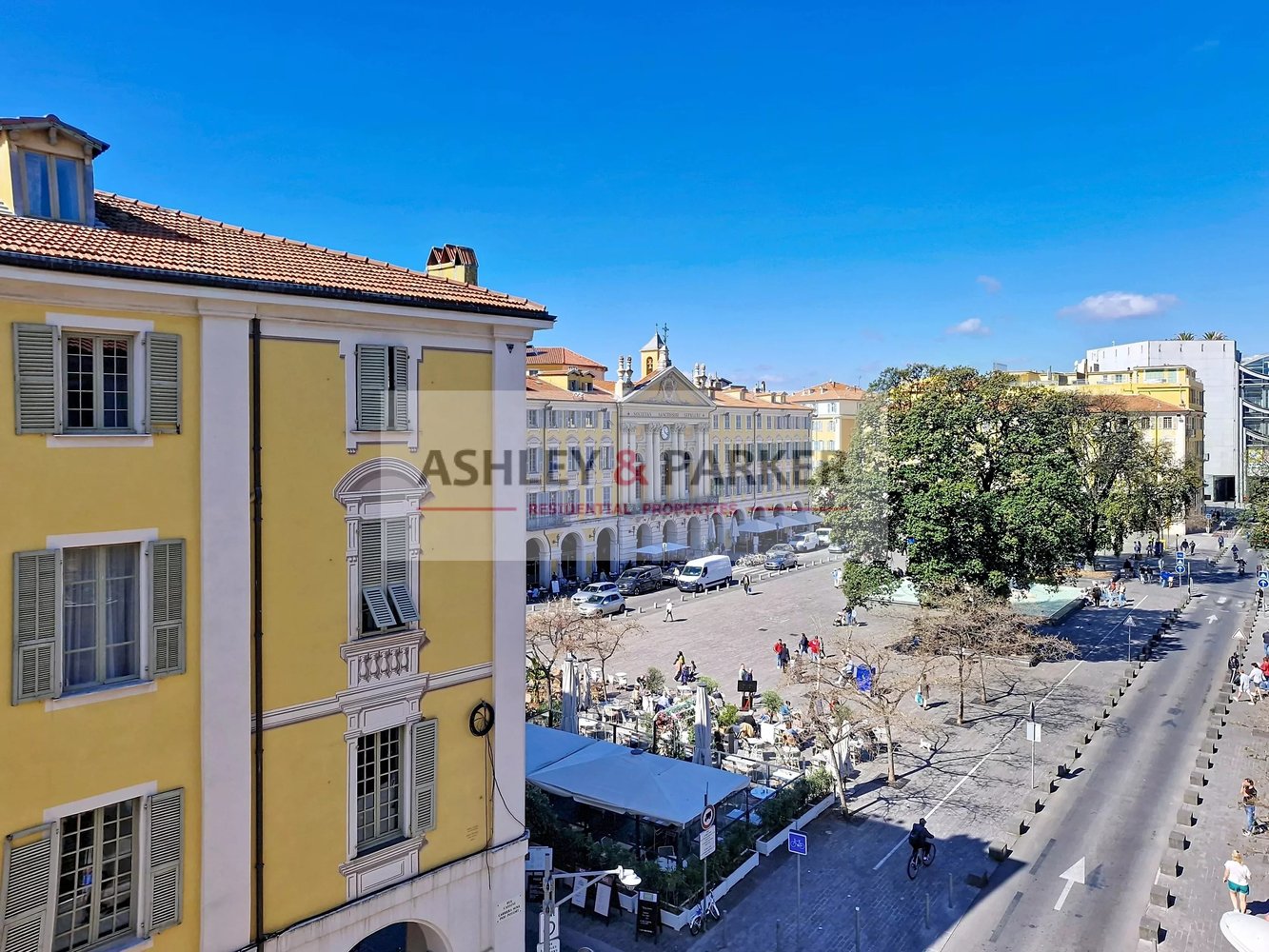 Property photo in Port