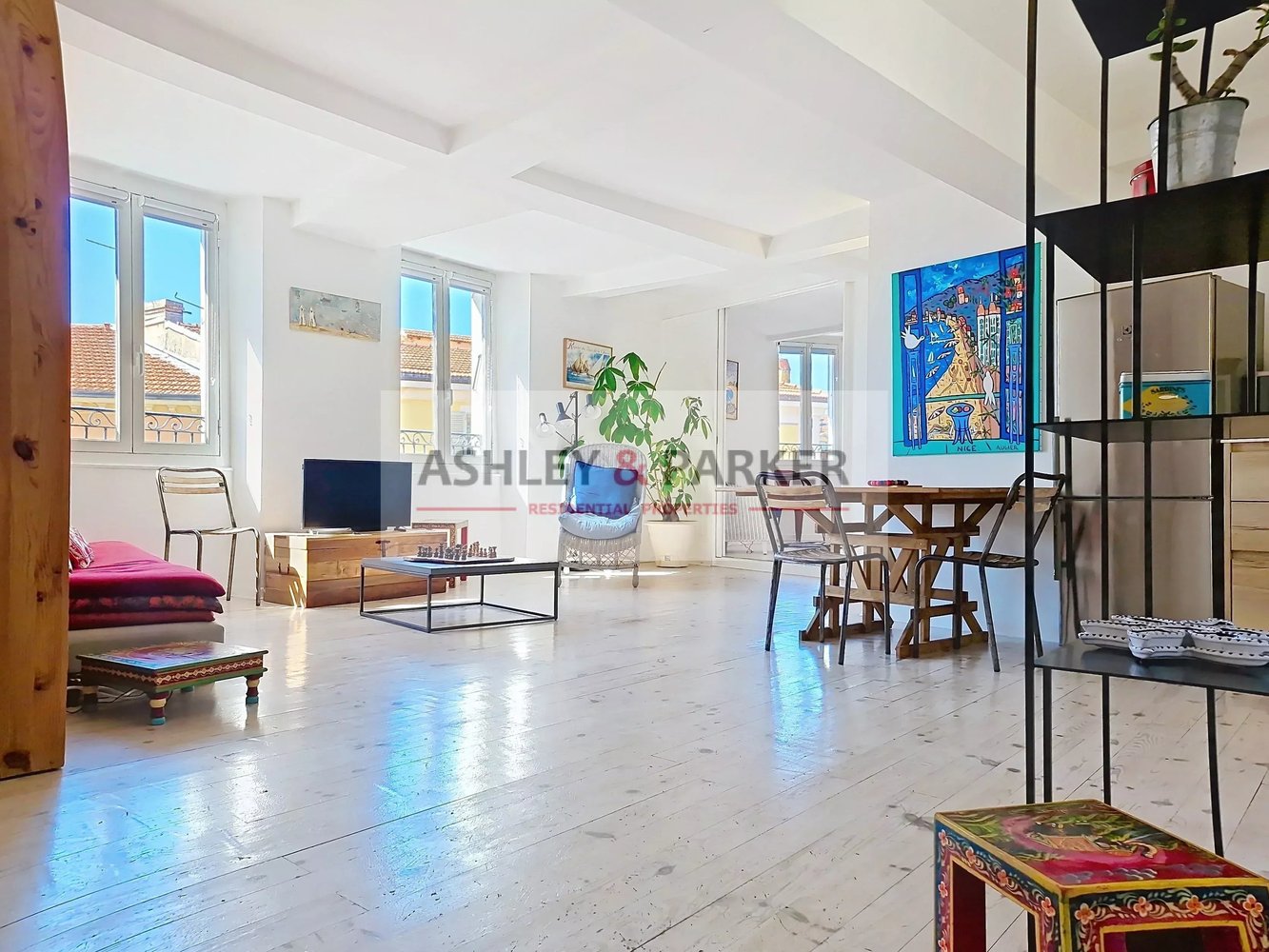 Property photo in Port