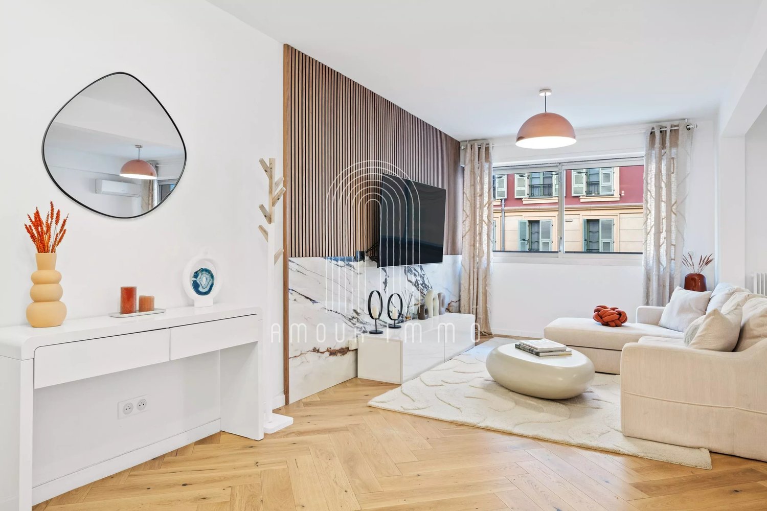 Property photo in Port