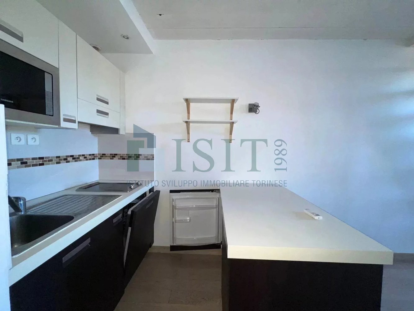 Property photo in Port