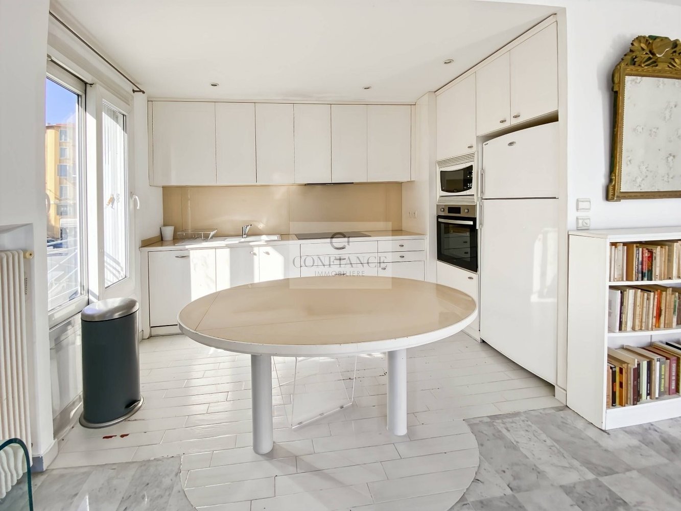 Property photo in Port