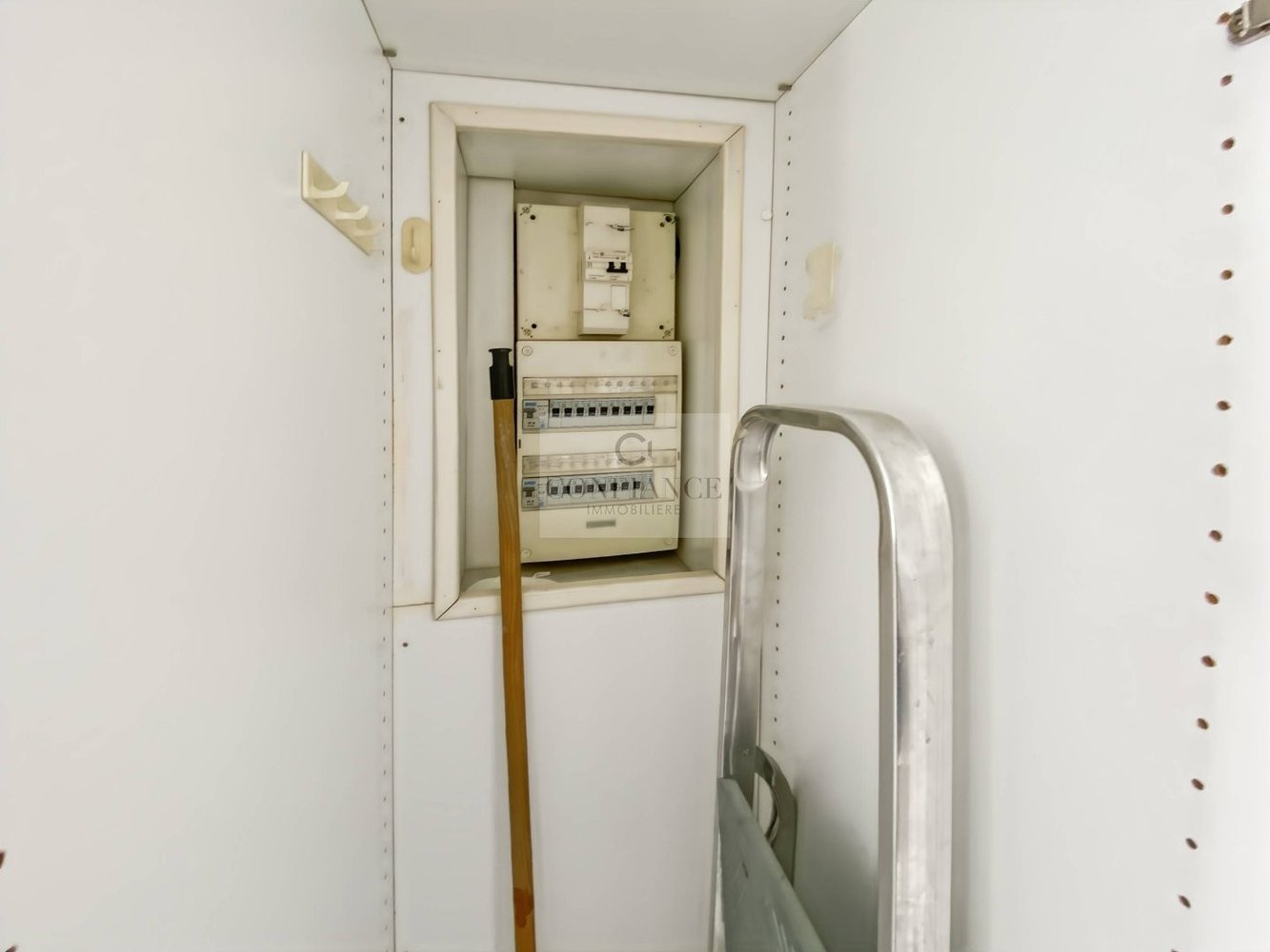 Property photo in Port