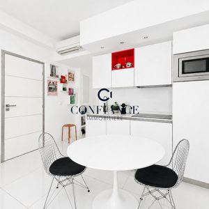 Property in Carre d'Argent