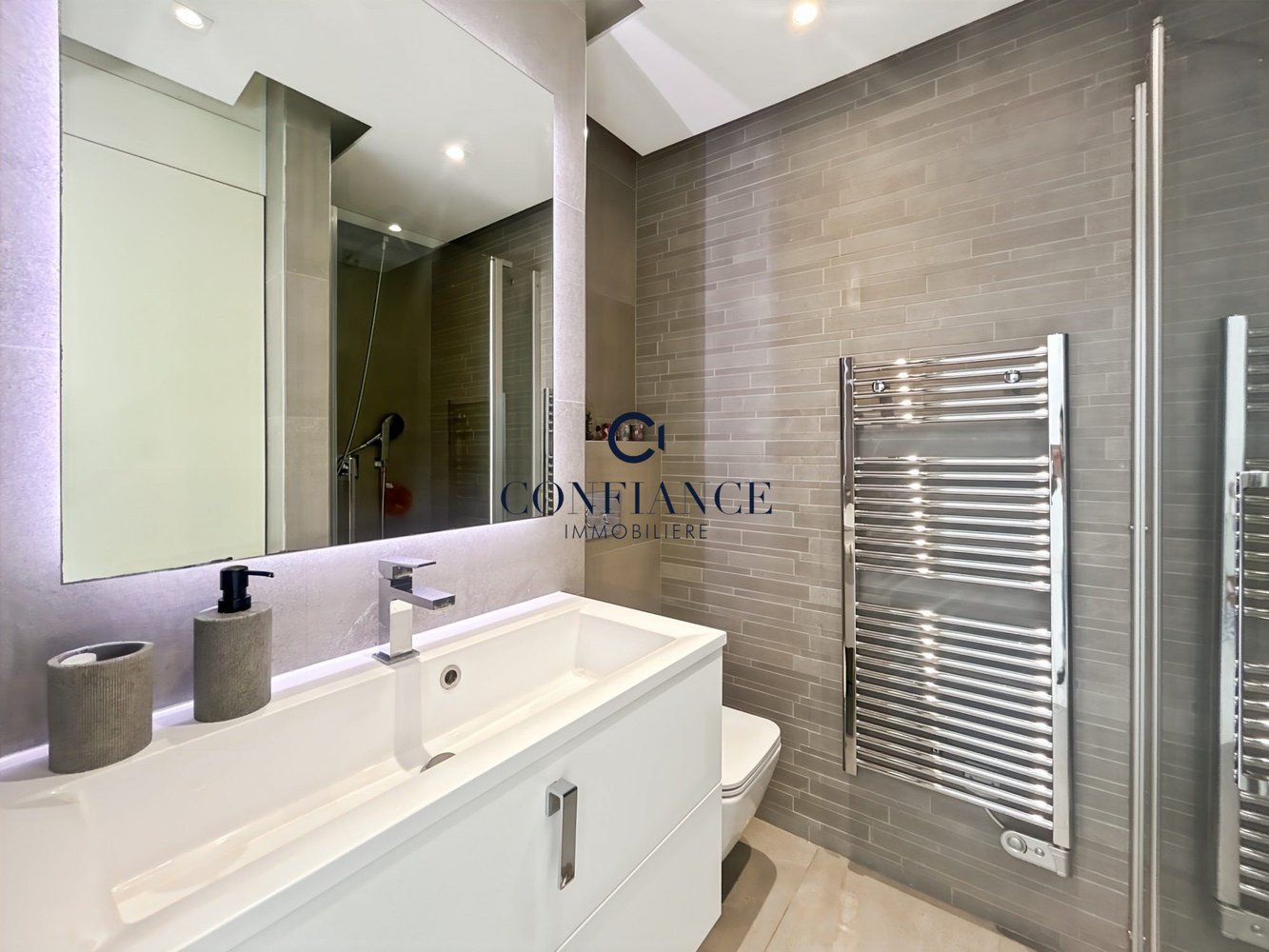 Property photo in Carre d'Argent