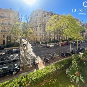 Property in Carre d'Argent