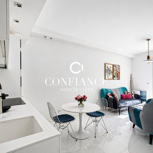Property in Carre d'Argent