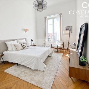 Property in Carre d'Argent