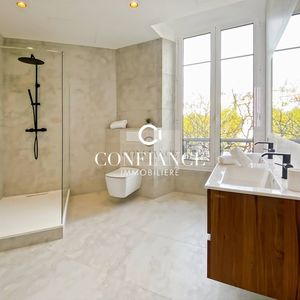 Property in Carre d'Argent