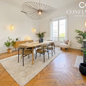 Property in Carre d'Argent