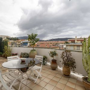 Property in Carre d'Argent