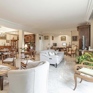Property in Carre d'Argent