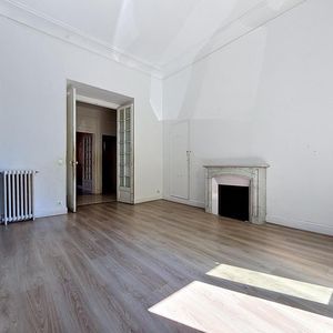 Property in Carre d'Argent