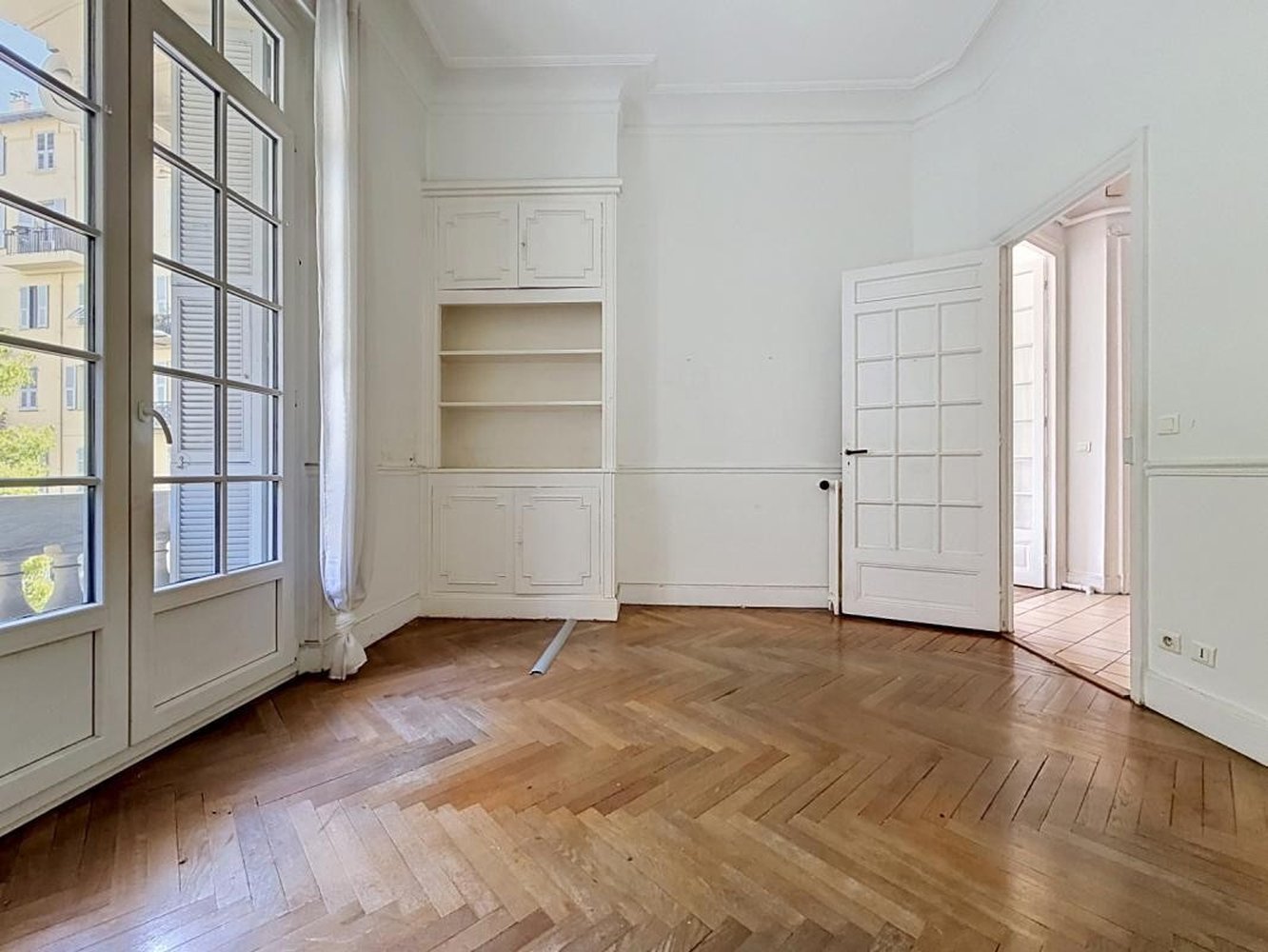 Property photo in Carre d'Argent