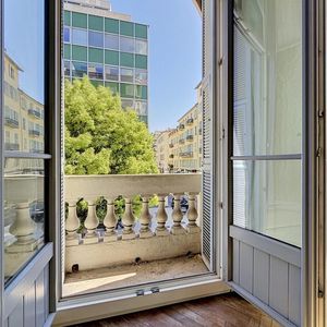 Property in Carre d'Argent