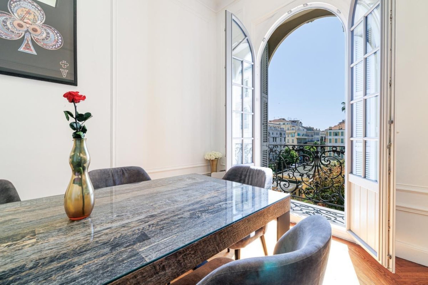 Property photo in Carre d'Argent