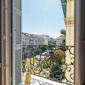 Property in Carre d'Argent