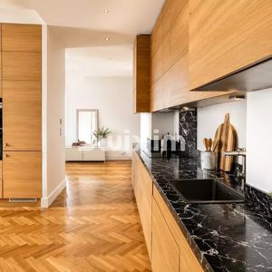 Property in Carre d'Argent