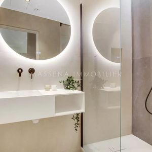 Property in Carre d'Argent
