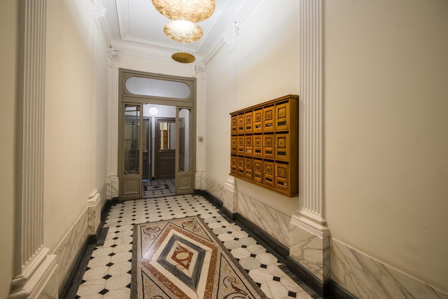 Property photo in Carre d'Argent